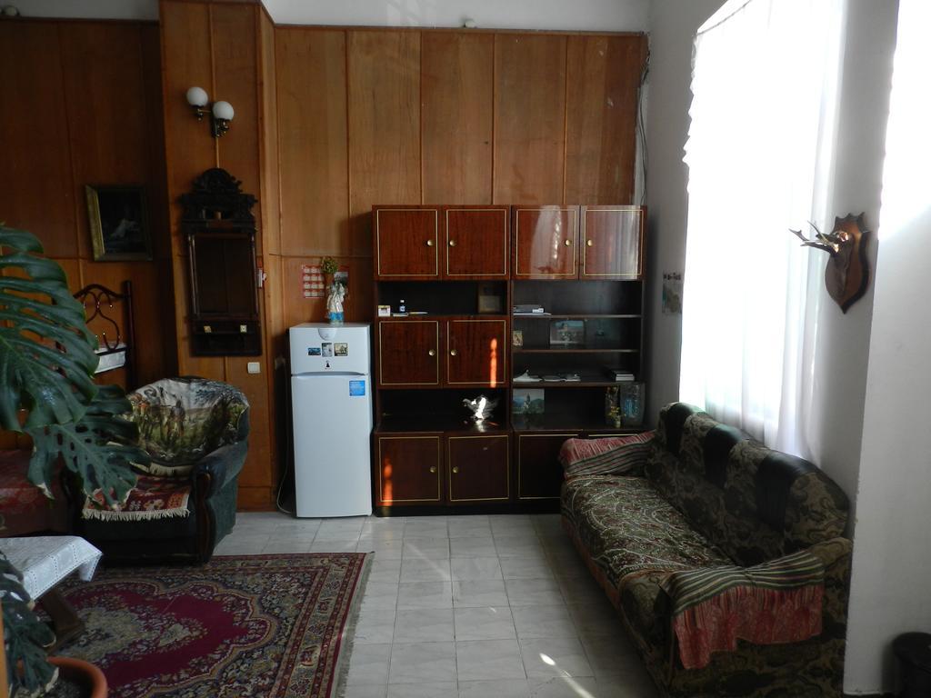 Apartment Retro Tbilisi Exteriör bild